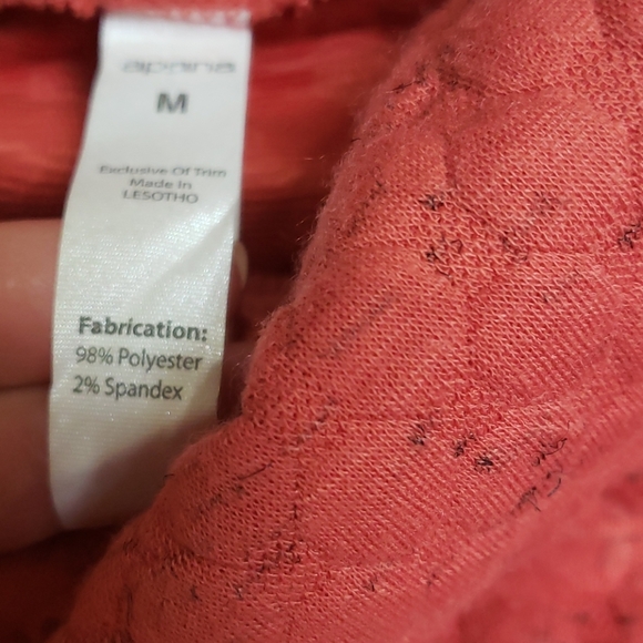 Apana Quilted cowlneck pullover NWOT - Picture 7 of 11